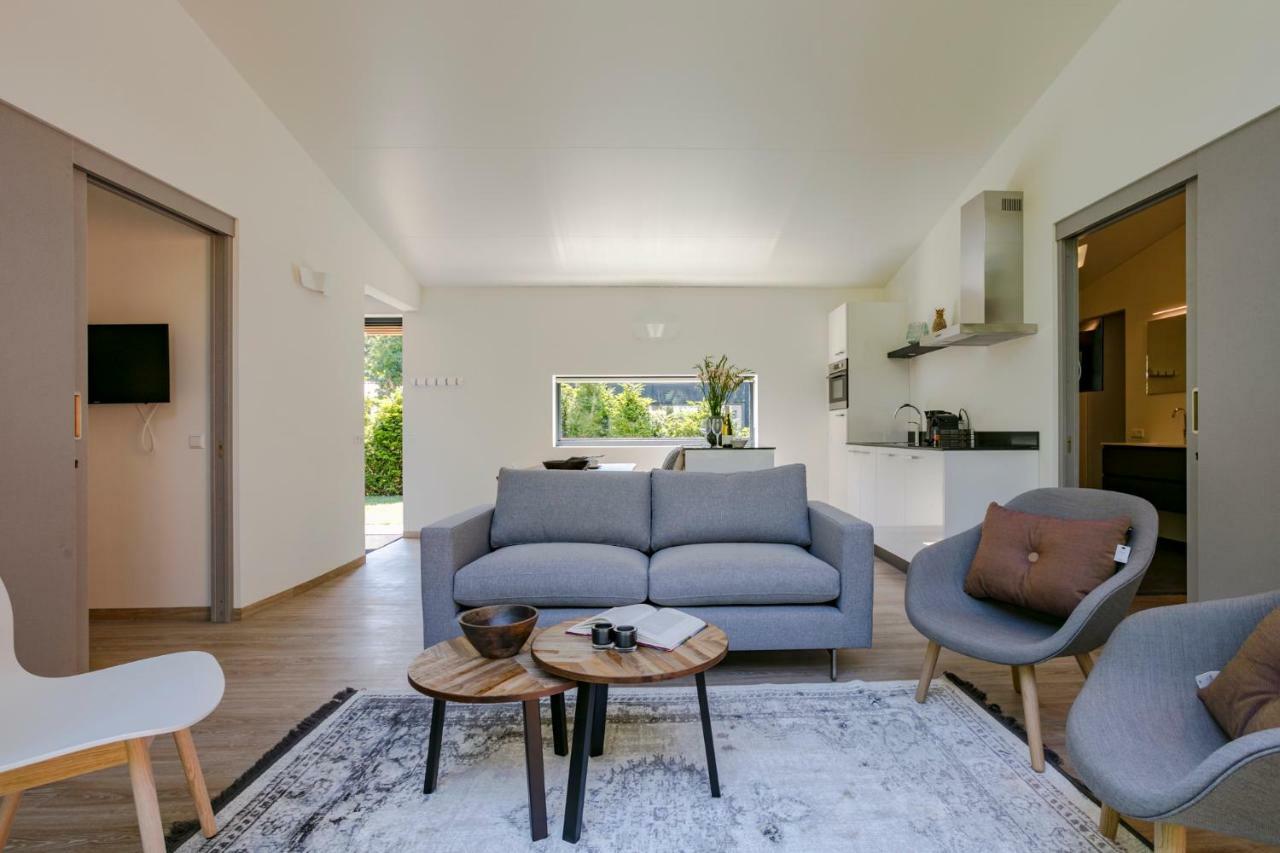 Dutchen Suitelodges Gooilanden Loosdrecht Exterior foto